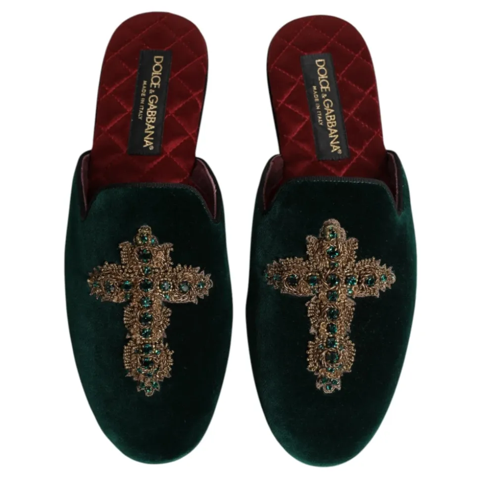 Grüne Samt-Cross-verzierte Hausschuhe