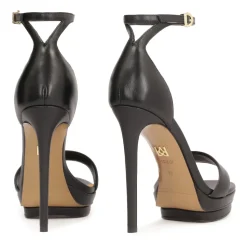 High Heel Plateau Sandalen.Dieses Produkt fällt klein aus.