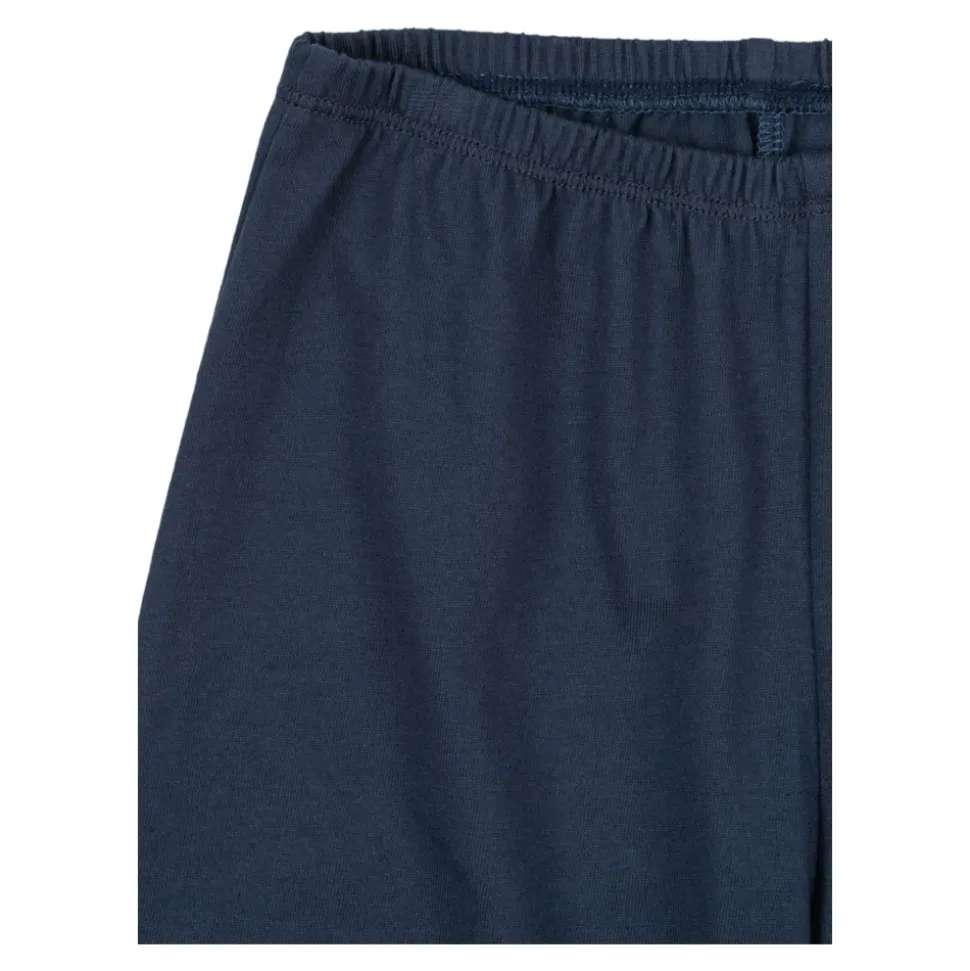 Hose mit Schlitz