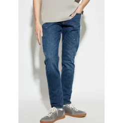 Jeans mit dekorativen Farbflecken