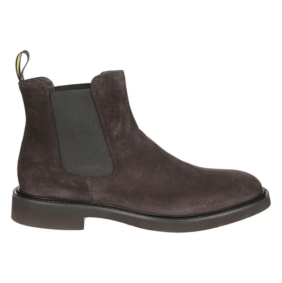 Klassische Chelsea Boots