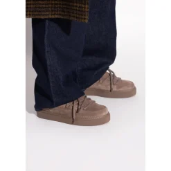 Klassische niedrige Schneestiefel