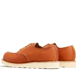 Klassische Oxford-Schuhe in Oro
