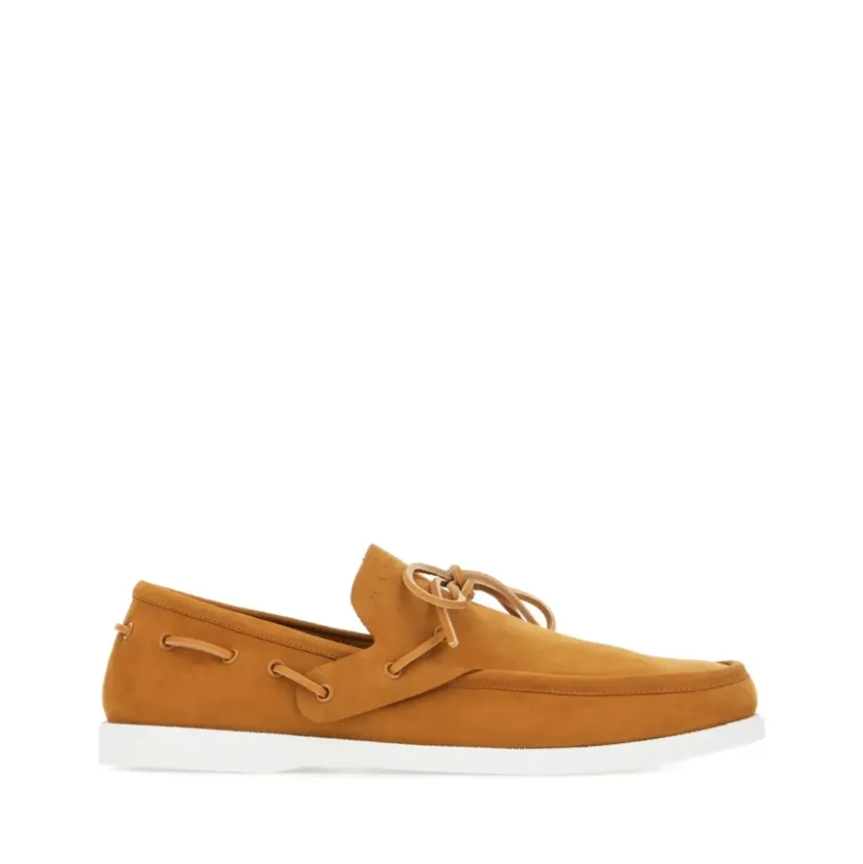 Klassischer Mokassin-Schuh