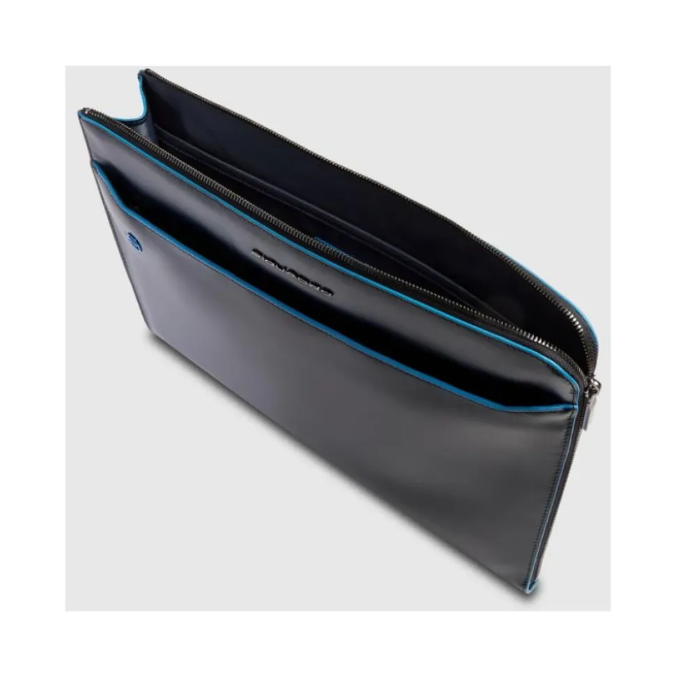 Laptop Sleeve 13.3 mit versenkbaren Griffen