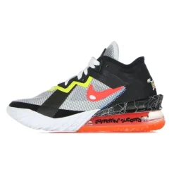 LeBron XVIII Low Basketballschuh