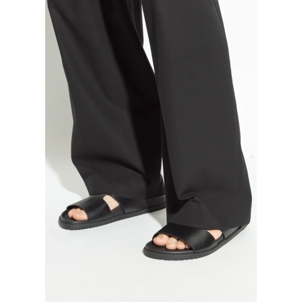 Leder-Sandalen mit Applikation