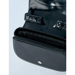 Ledertasche mit Logo-Plakette