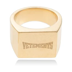Logo ring