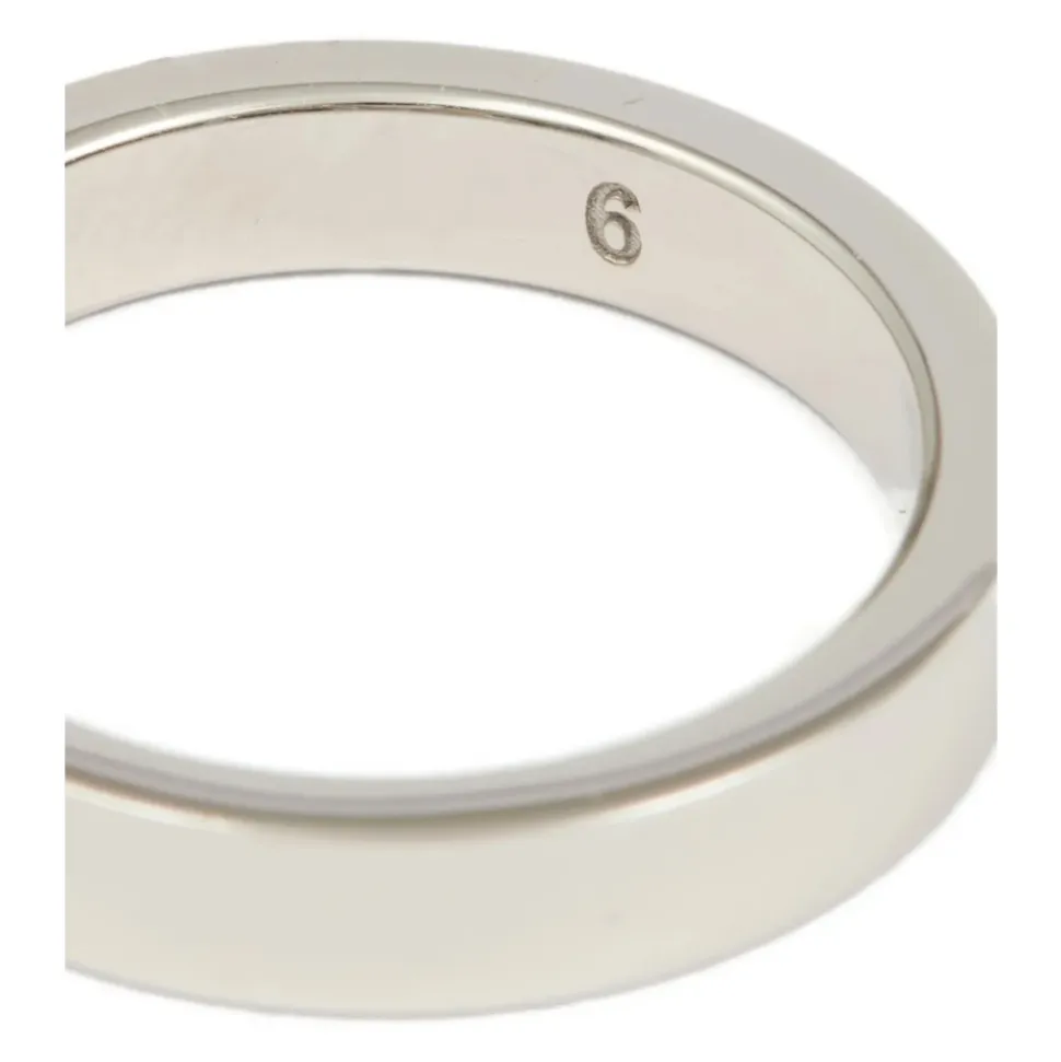 Logo Ring