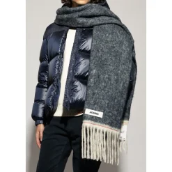 Logo Scarf