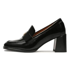 Lords Pumps mit einem breiten Absatz