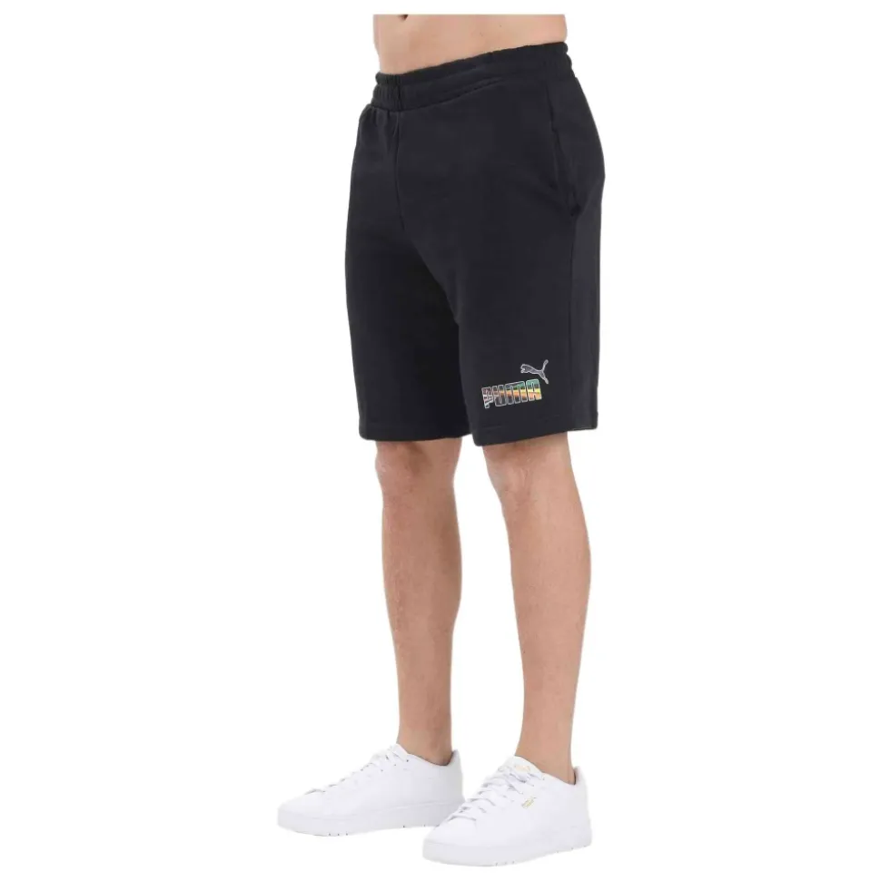 Love United Shorts