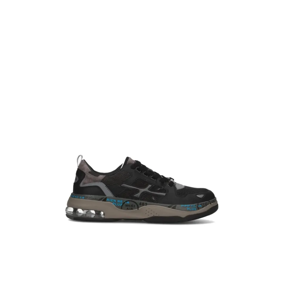 Low Top Sneakers