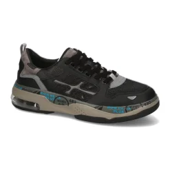 Low Top Sneakers