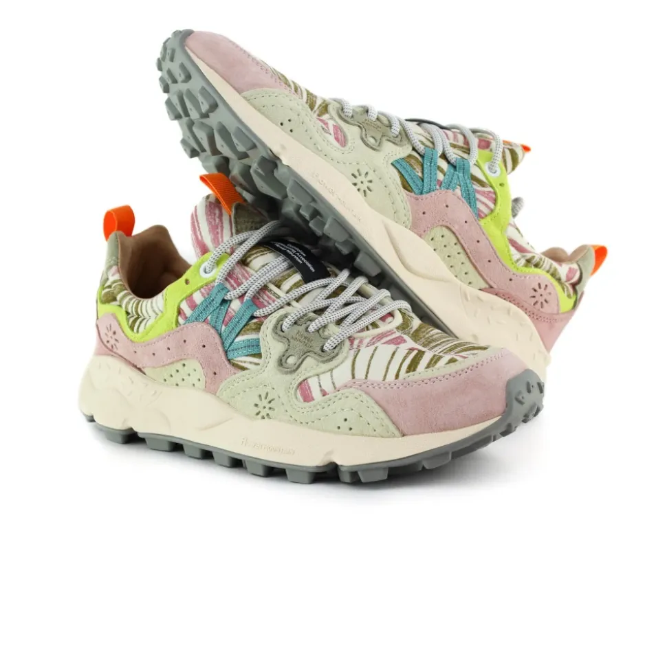 Low-cut Sneakers