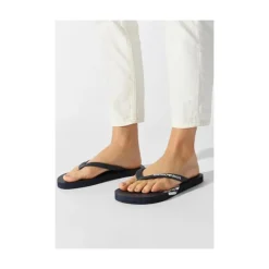 Lässige Slip-On Flip-Flops