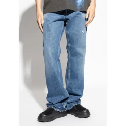 2010M Jeans