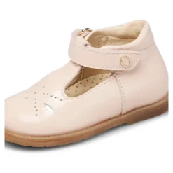 Maluku 2 Ballerina