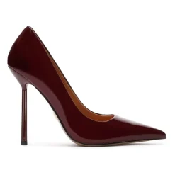 Maroon Lackleder Pumps