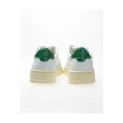 Medalist Low Sneaker