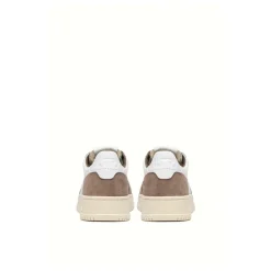 Medalist Low Sneakers