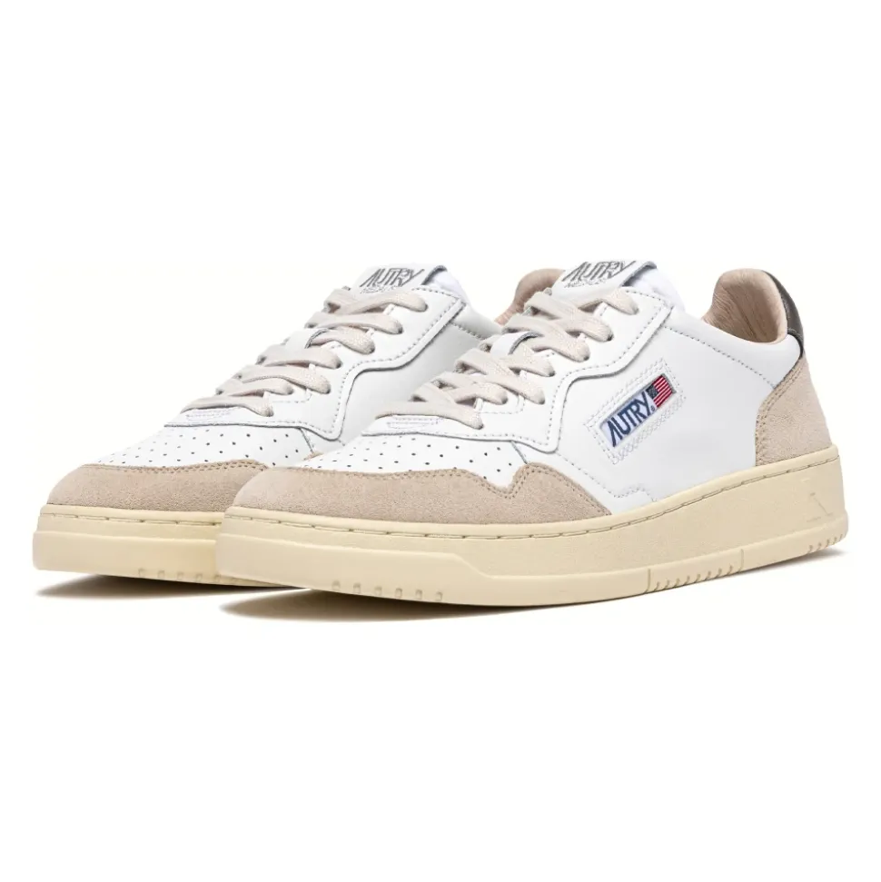 Medalist Low Sneakers