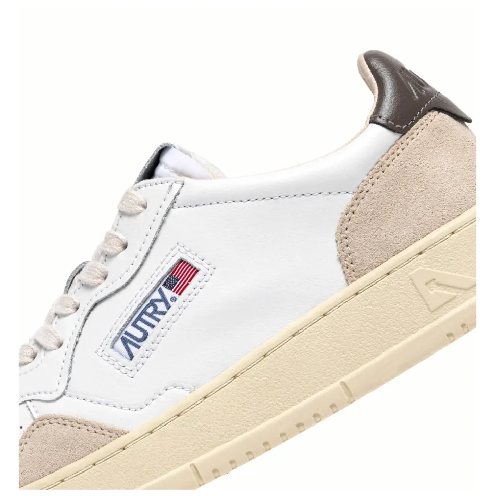 Medalist Low Sneakers