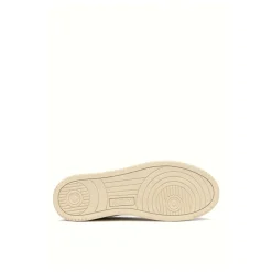 Medalist Low Sneakers