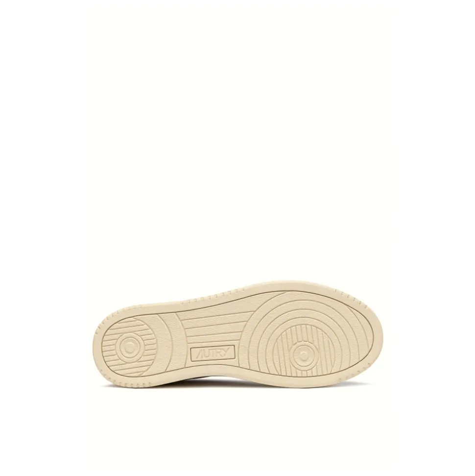 Medalist Low Sneakers