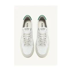 Medalist Low Sneakers