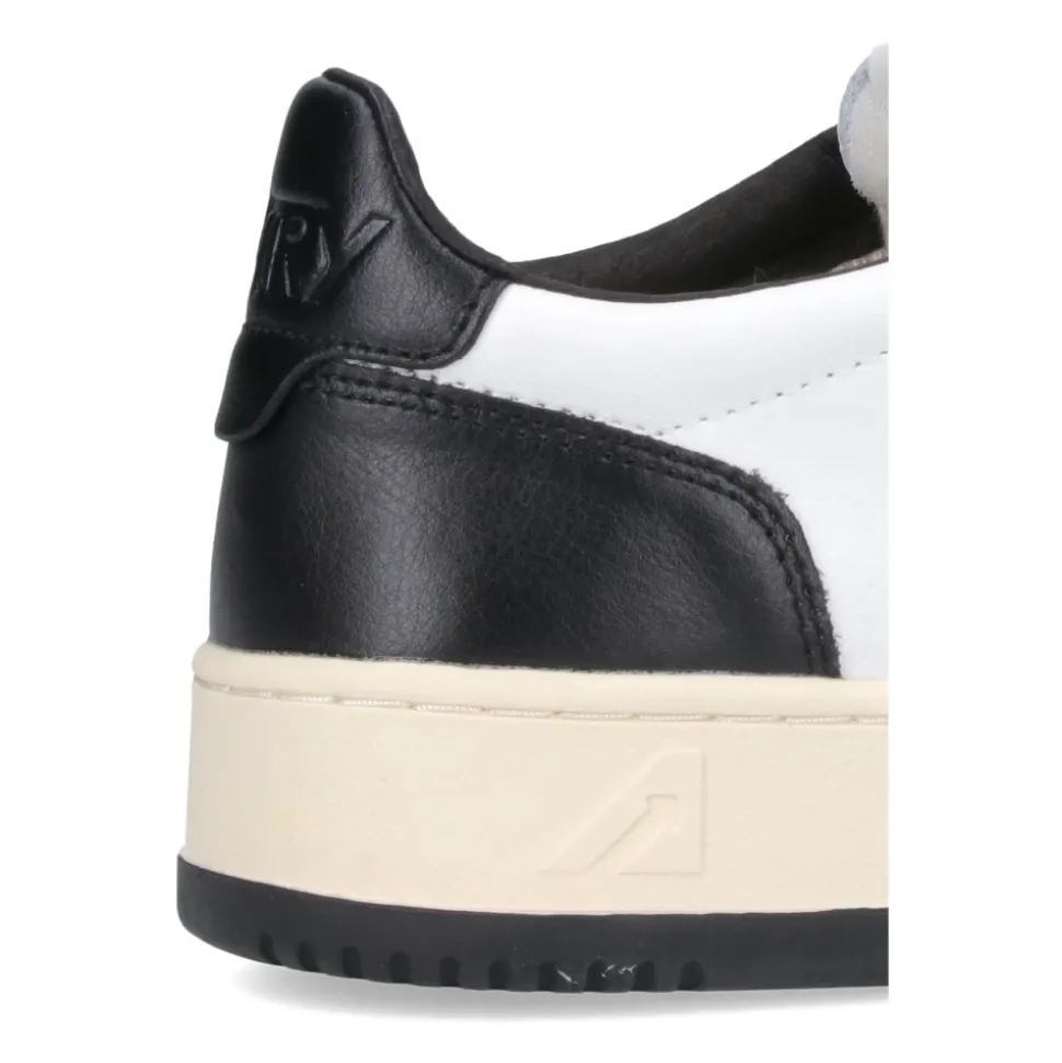 Medalist Niedrige Sneakers