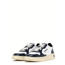 Medalist Sneakers