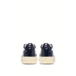 Medalist Sneakers