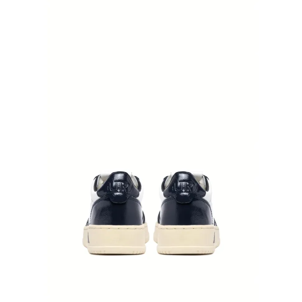 Medalist Sneakers