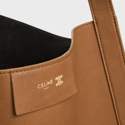 Medium Cube Bag aus geschmeidigem Kalbsleder
