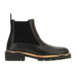 Modische Stiefel für stilvolle Outfits