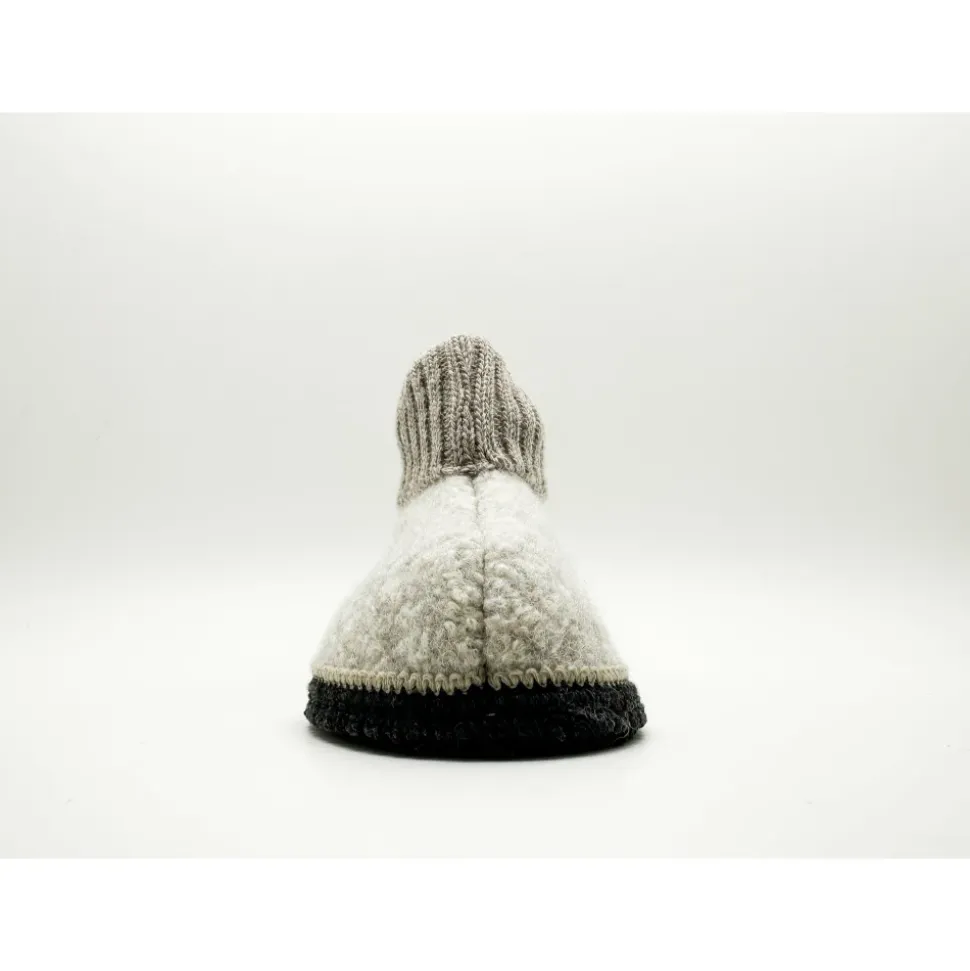 Mountain Wool Slipper Boot