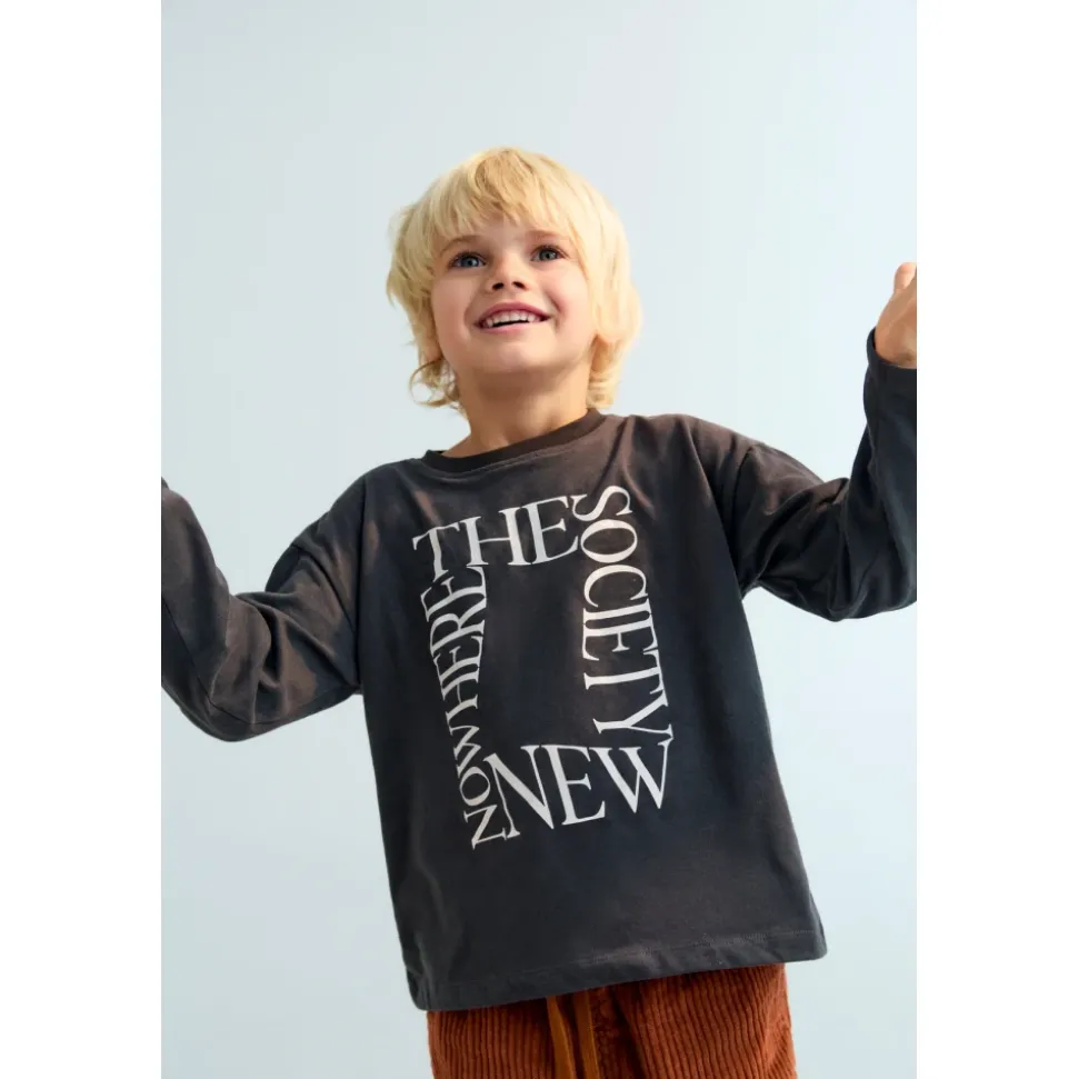 Oscar T-Shirt