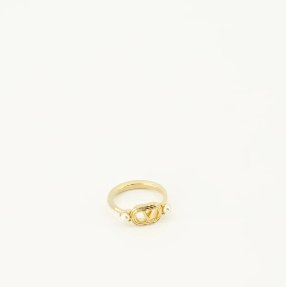 Ovalette Ring