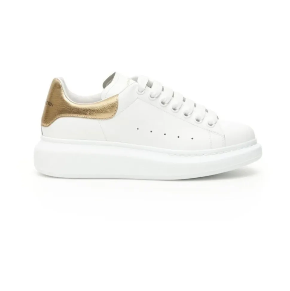 Oversized Sneakers