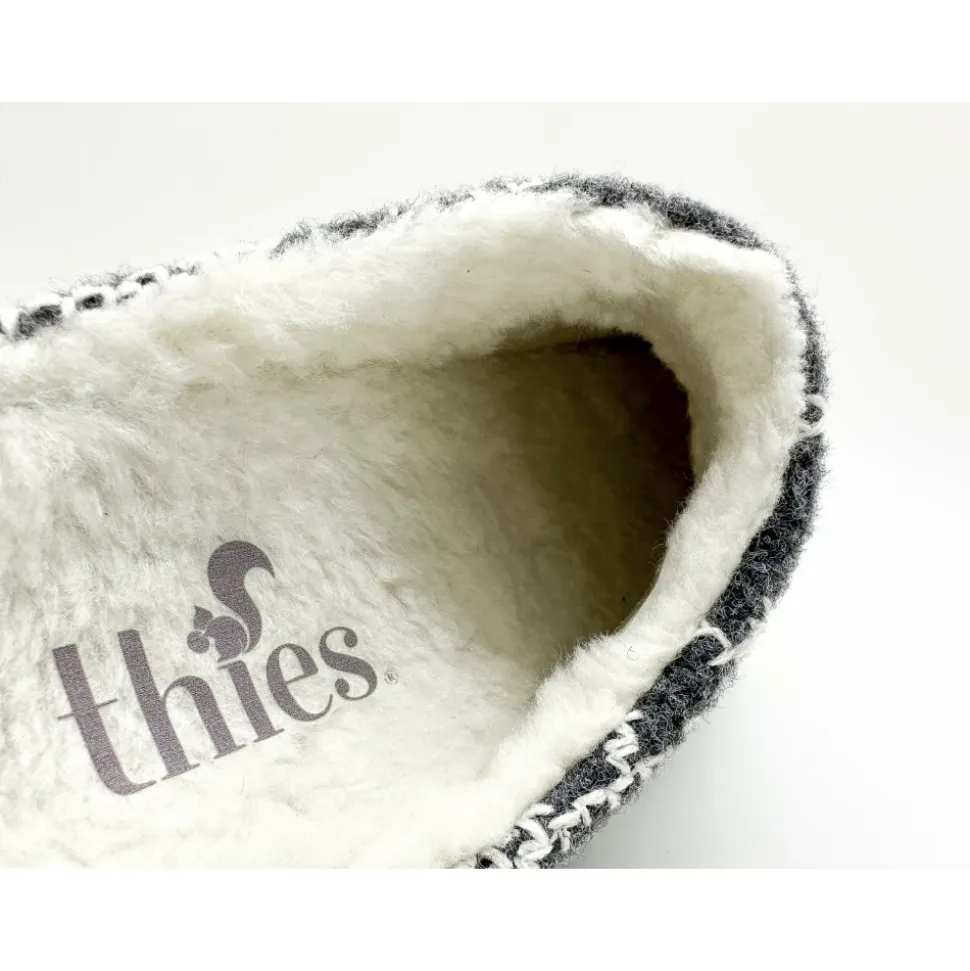 PET Slipper