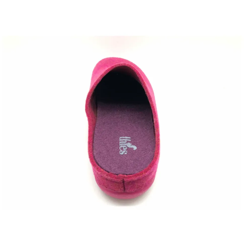 PET Slipper