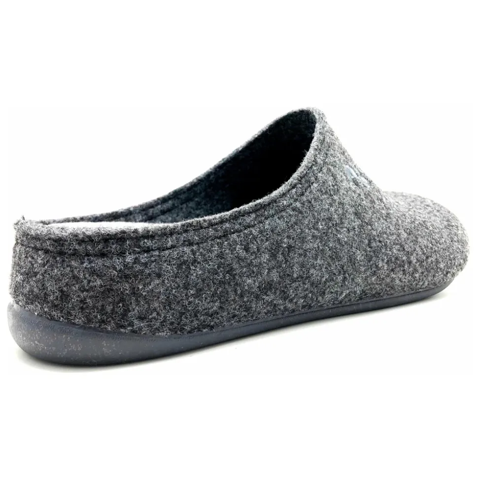 PET Slipper Sneaker