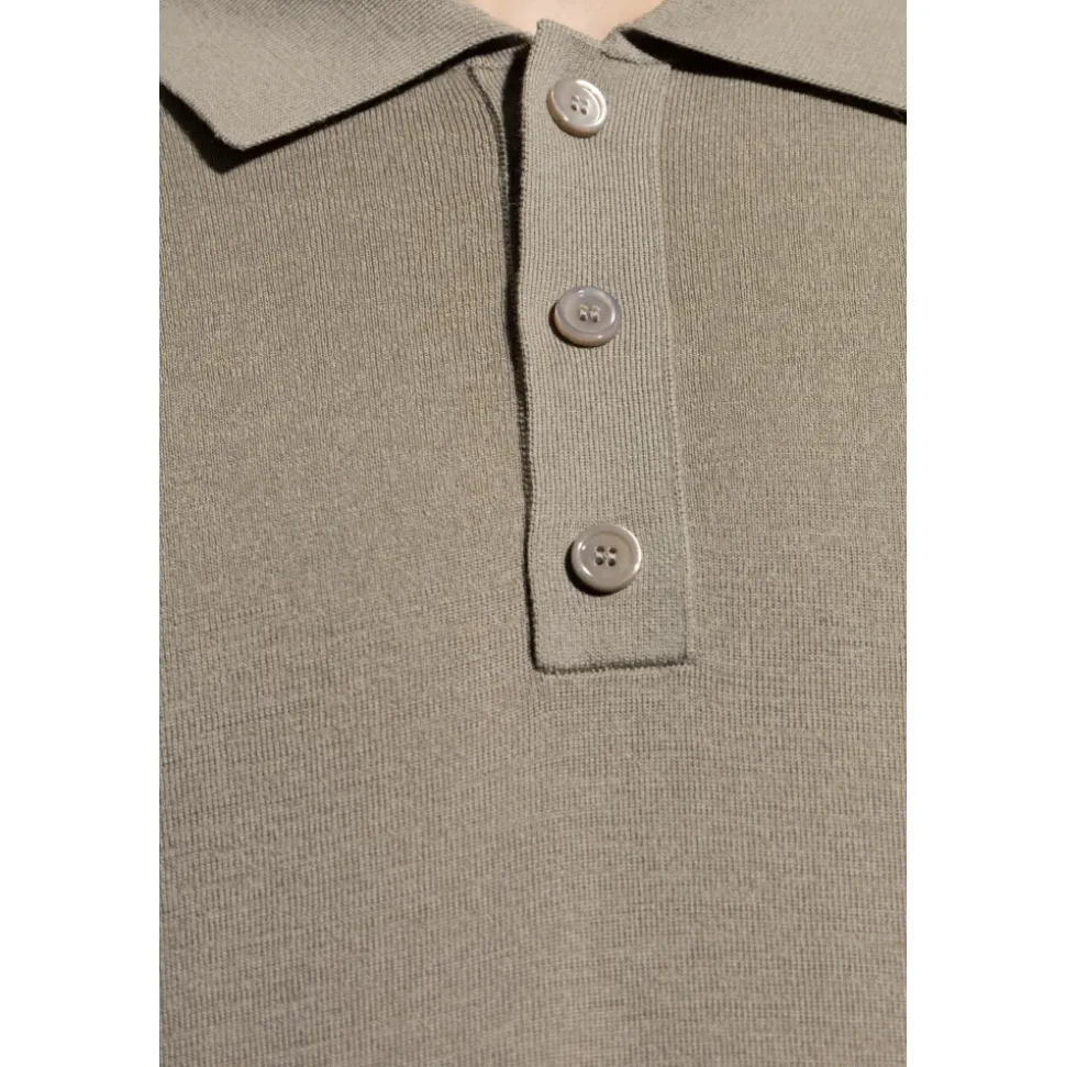 Polo mit gesticktem Logo auf der Rückseite