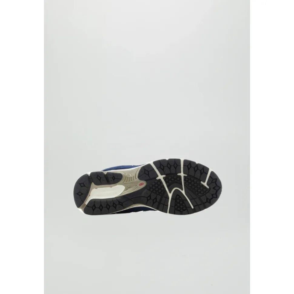 Protection Pack Sneakers