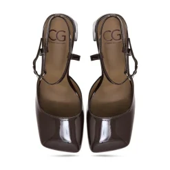 Pumps mit Blockabsatz aus Lackleder