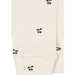 Pyjama: Oberteil und Unterteil