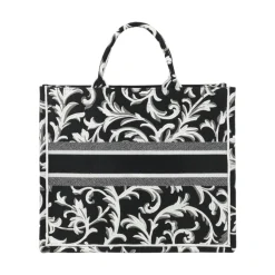 Queen Tote