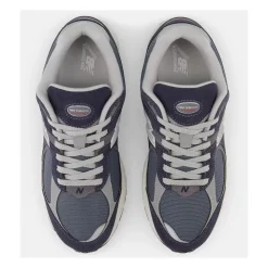 2002R Laufschuhe